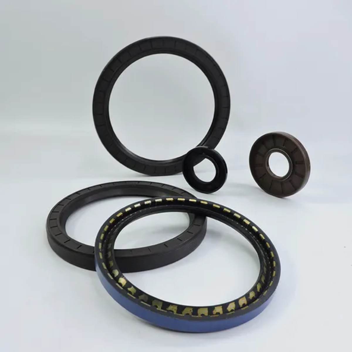 where-to-buy-custom-nbr-nitrile-rotary-shaft-oil-seal (2) Nitrile Lip Rotary Shaft Oil Seal